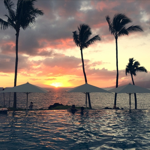 Meet your Posher, Eileen - Picture 1 of 1